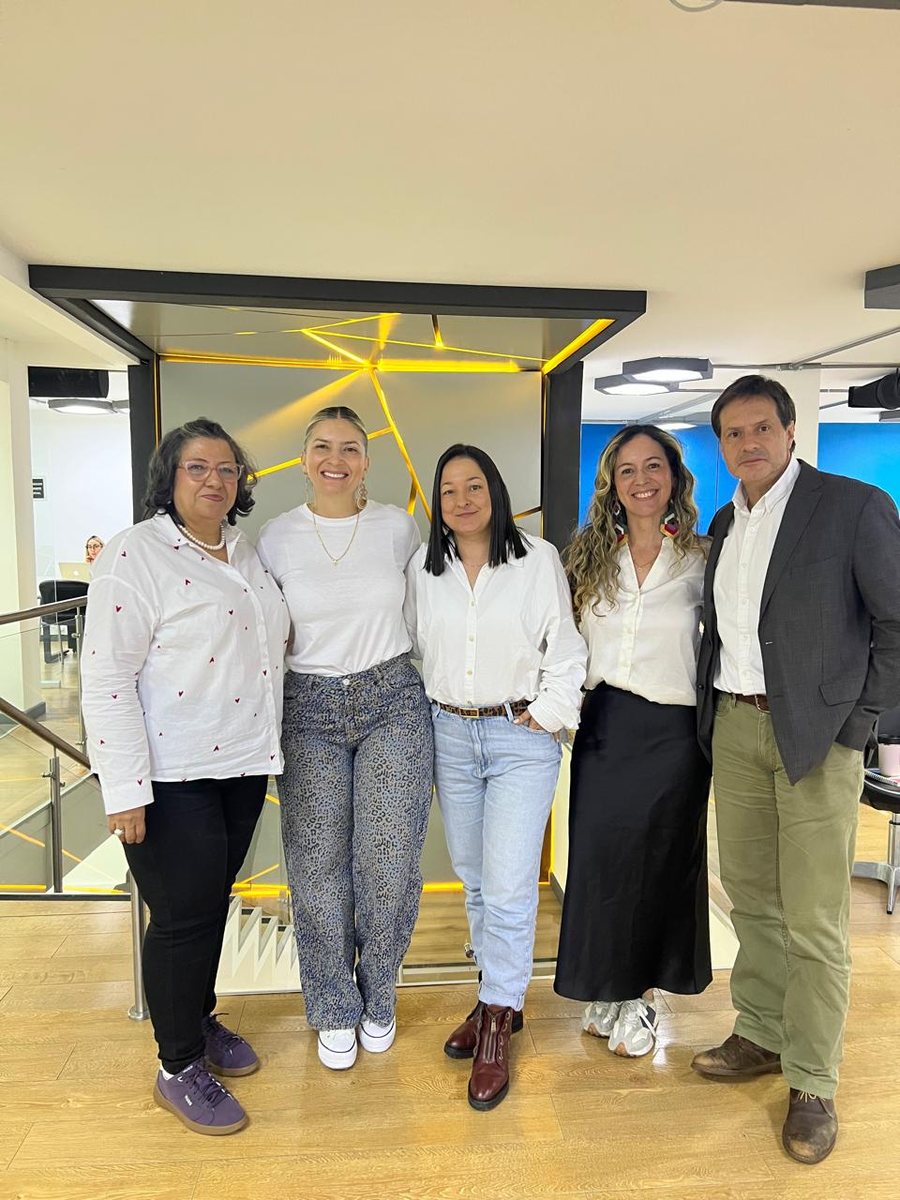 Equipo directivo de un cliente de Estrategia Práctica Co.